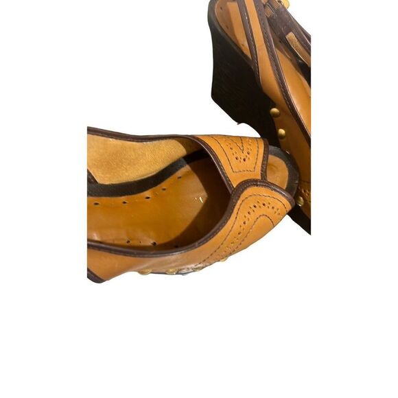 BCBGirls Shoes Clogs Mules Leather Brown Tan 9 for LIGHTHOUSE RESCUE NONPROFIT - Picture 3 of 6